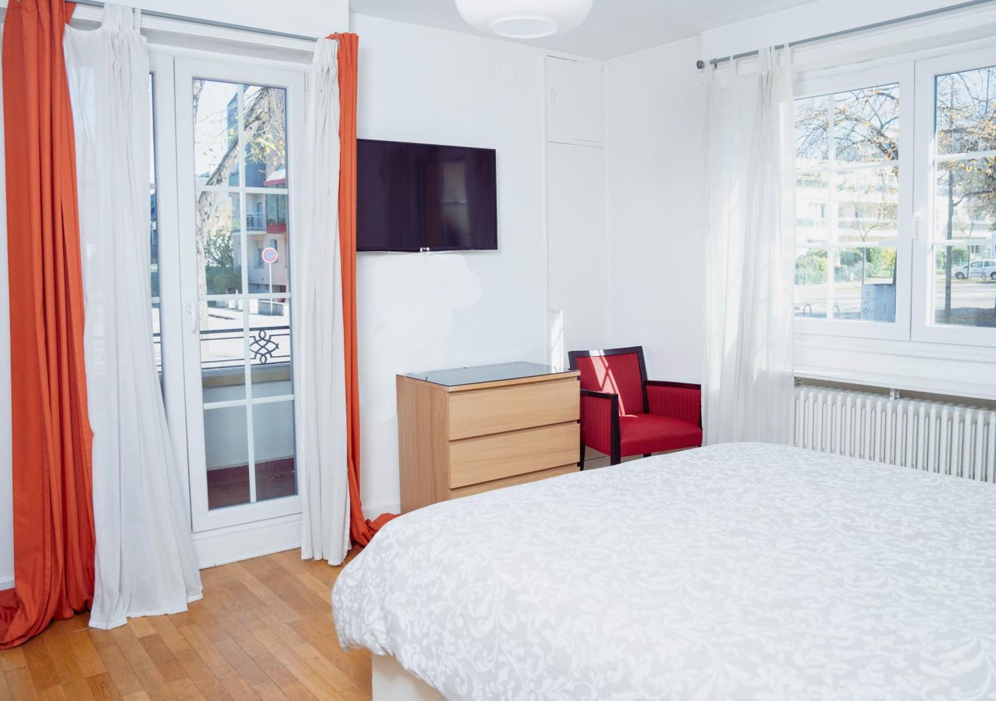 Charmant Appartement Avec Terrasse Dans Villa ストラスブール エクステリア 写真